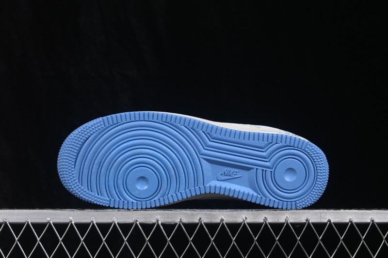 Nike Air Force 1 '07 Low Basketball Shoes with Full-Length Air Cushion - QZ6683-901