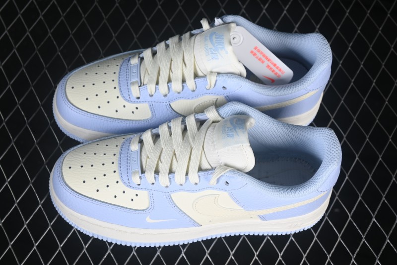 Nike Air Force 1 '07 Low Casual Skateboarding Shoes with Full-Length Air Cushion - IV3222-400