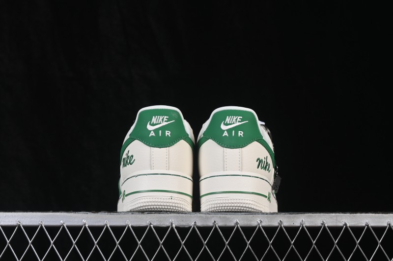 Nike Air Force 1 '07 Low Sneakers with Full-Length Air Cushion - FV3694-111