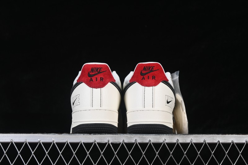 Nike Air Force 1 '07 Low Retro Basketball Shoes with Contrast Color Blocking - MM3399-805
