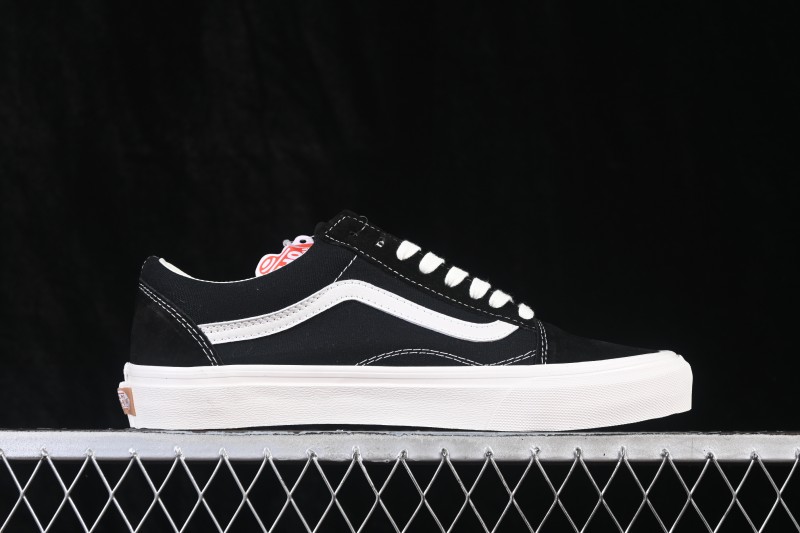 Vans Old Skool Low Top Casual Skateboarding Shoes - VN0005UB1KP