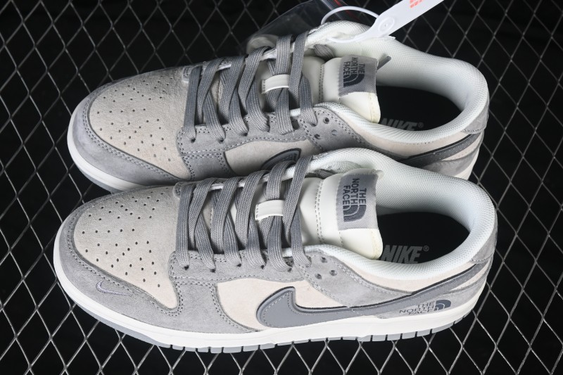 Nike SB Dunk Low Premium Suede Skateboarding Shoes - XZ5899-109