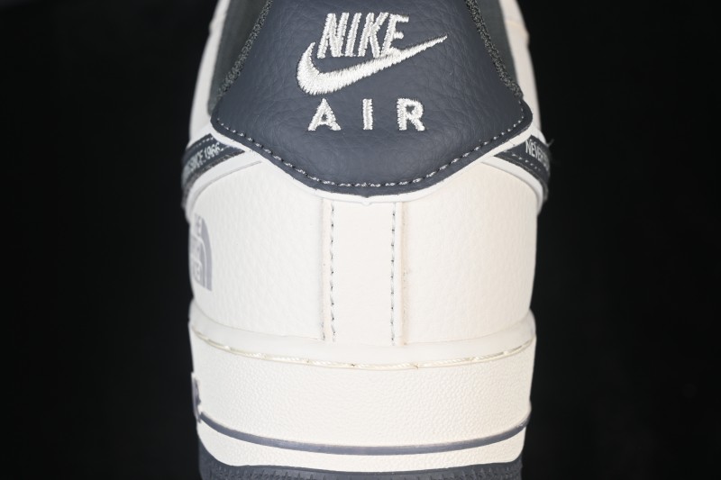 Nike Air Force 1 '07 Low x TNF Collaboration Casual Skateboarding Shoes - DD1982-344