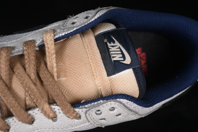 Nike Stranger Things x SB Dunk Low Skateboarding Shoes with Inverted Swoosh - IH6766-001