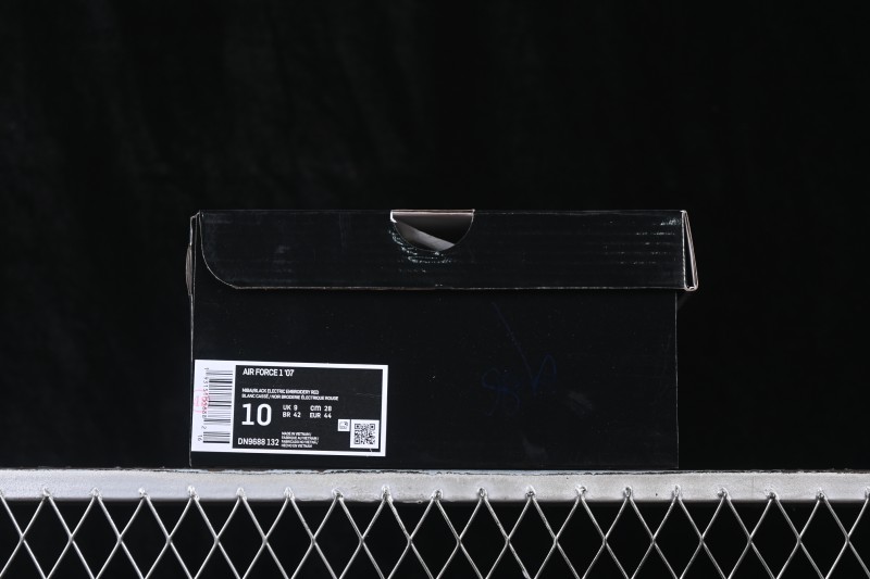 Nike Air Force 1 '07 Low Classic Basketball Shoes with Full-Length Air Cushion - DN9688-132