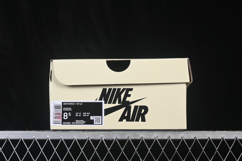 Nike Air Force 1 '07 Low Retro Basketball Shoes with Full-Length Air Cushion - DD1982-376