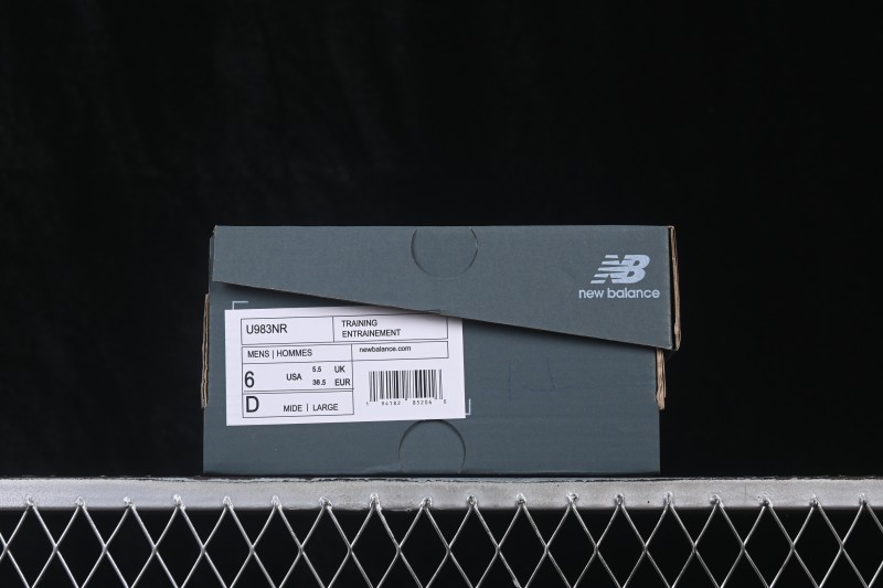 New Balance NB983 Retro Casual Running Sneakers for Men and Women - U983NR