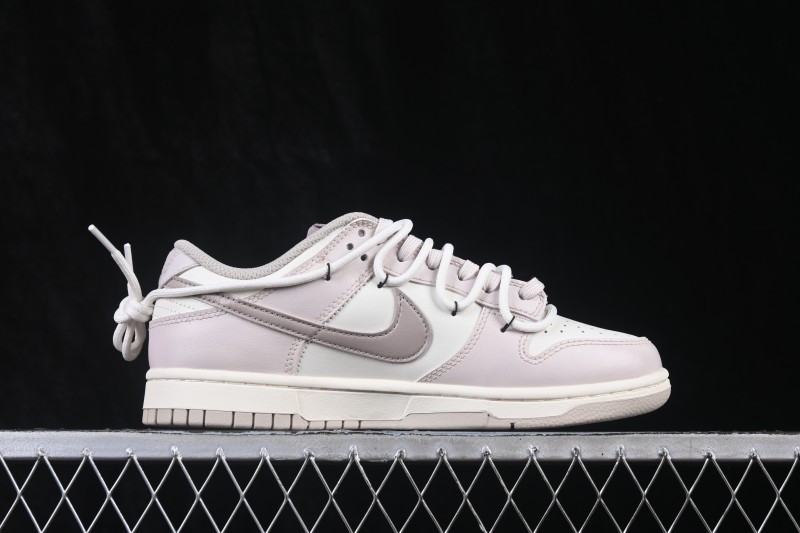 Nike SB Dunk Low Retro Skateboarding Shoes with Strap Detail - HF5441-007
