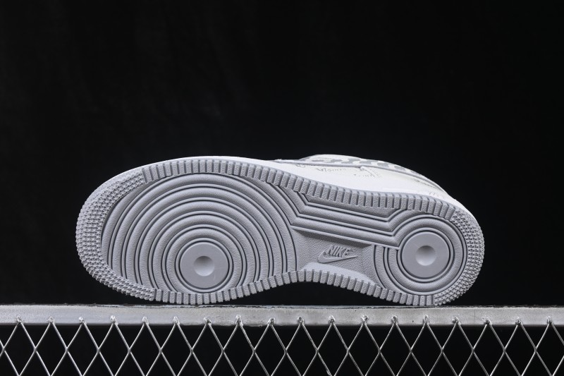 Nike Air Force 1 '07 Low Collaboration Skateboarding Shoes with Full-Length Air Sole - WY0655-120