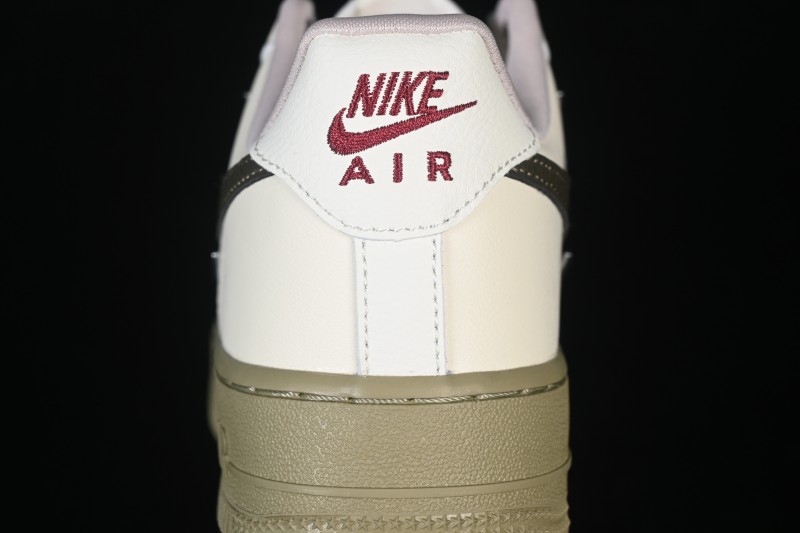 Nike Air Force 1 '07 Low Basketball Shoes with Classic Leather Upper and Air-Sole Cushioning - IQ9802-022