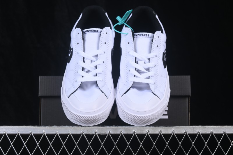 Converse Sport Casual Canvas Low-Top Lace-Up Sneakers - A17559C