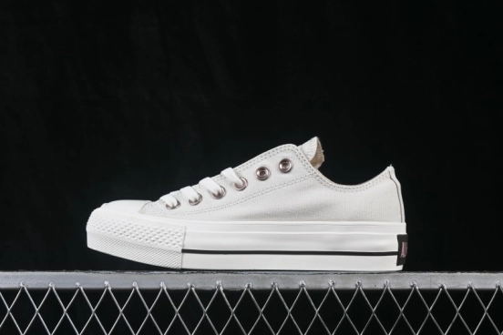 Converse All Star Platform Low-Top Casual Skate Shoes in Pure White with Chunky Sole - 5SE970