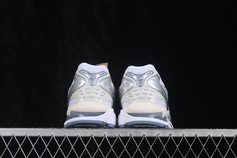 Asics Gel Kayano 30 Running Shoes with FF Blast Plus Cushioning - 1203A537-115