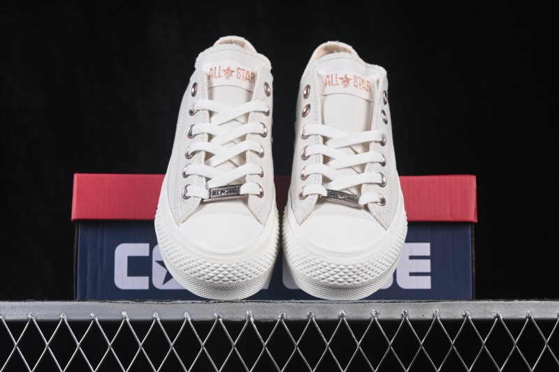 Converse All Star Platform Low-Top Casual Skate Shoes in Pure White with Chunky Sole - 5SE970