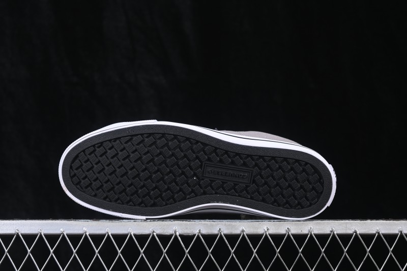 Converse Sport Casual Round-Toe Low-Top Canvas Shoes with Lace-Up Design - A10548C