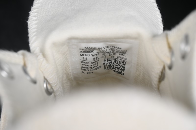 Converse All Star Classic Low-Top Casual Shoes in Clean White - A16989C