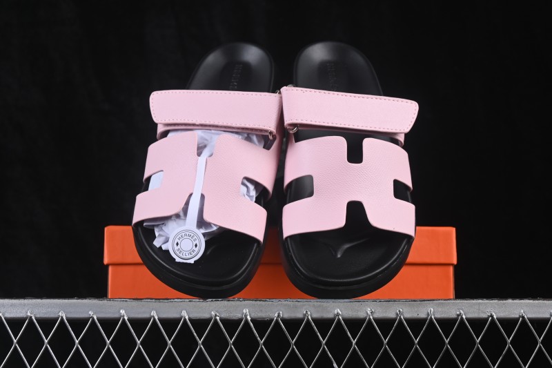 Hermes Chypre Flat Slide Sandals - Ceramic Pink