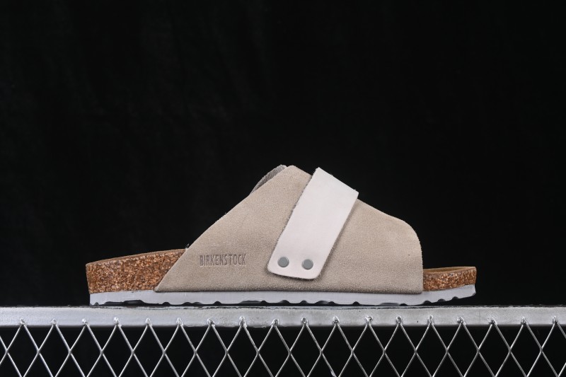 Birkenstock Shearling-Lined Suede Clog - 1015572
