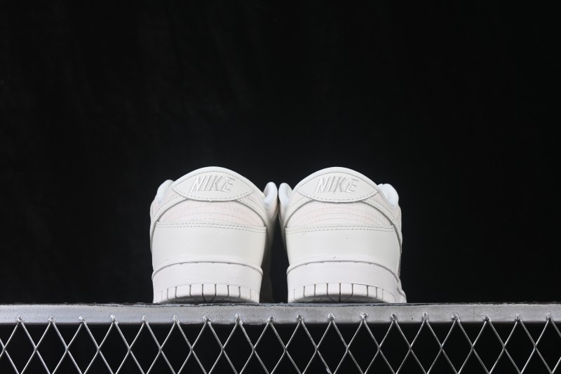 Nike SB Dunk Low Low-Top Casual Skateboard Shoes - HJ5870-100