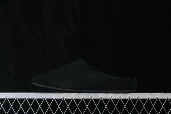 The Row Hudson Round-Toe Half-Covered Casual Mule Slippers - BLK