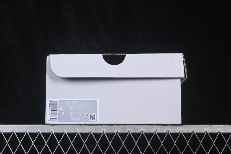 Nike Air Force 1 '07 Low Casual Sneakers with Full-Length Air Cushion - IX5019-131